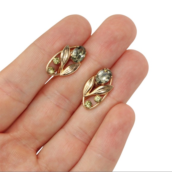 Vintage Van Dell 12K Gold Filled Screw Back Earrings Green Rhinestone Leaf - Picture 3 of 4